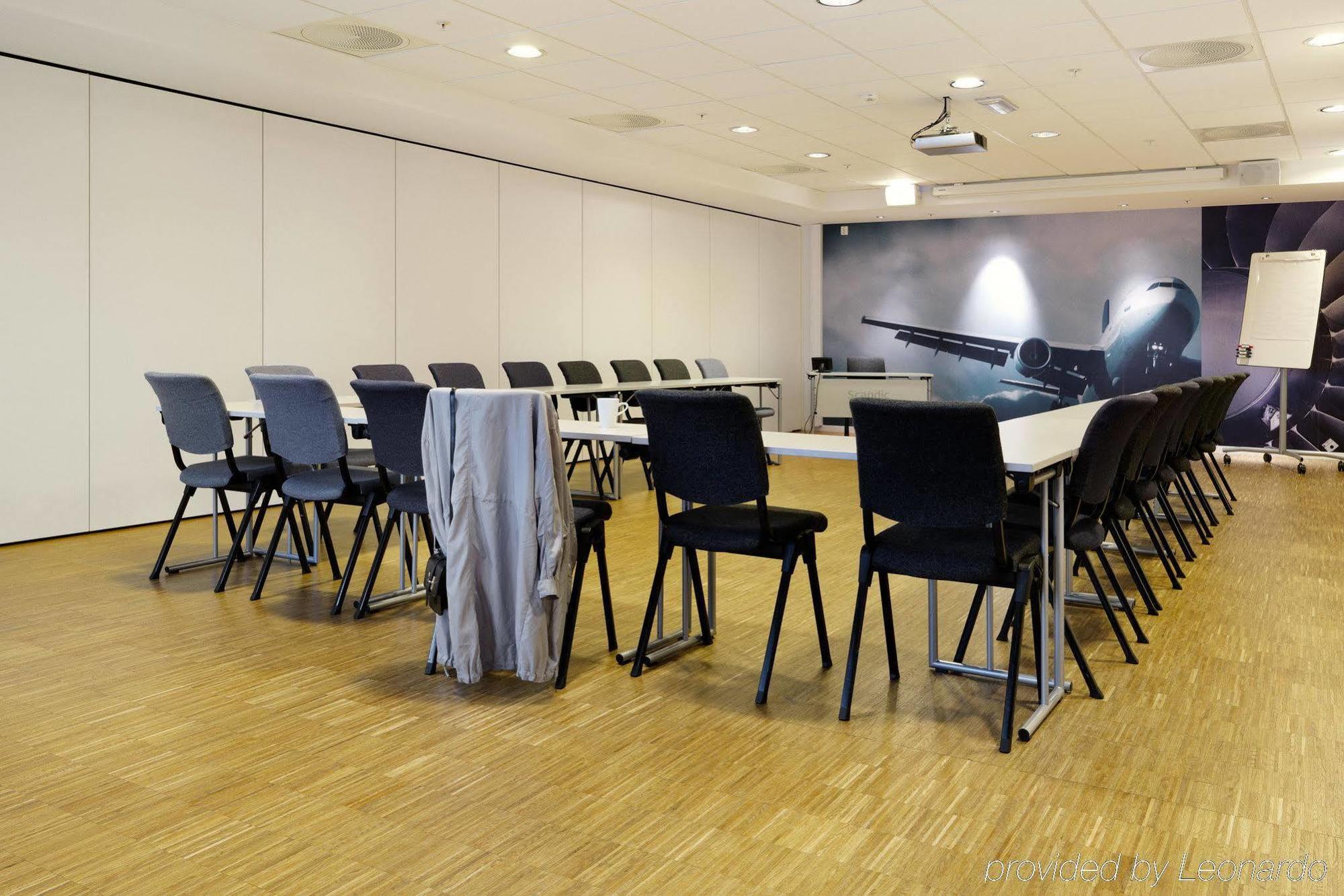 Hotel Scandic Oslo Airport 4*